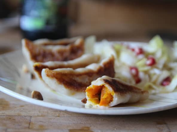 Raviolis grillés potimarron-cacahuète