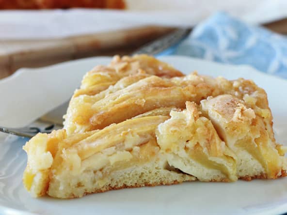 Gâteau aux pommes fondantes facile