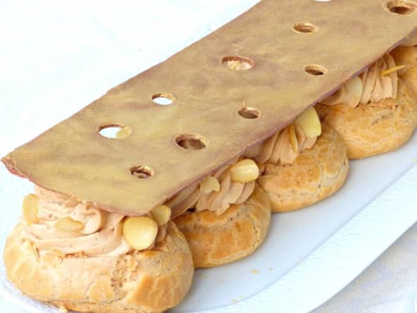 Bûche comme un Paris Brest d'après le Chef Pâtissier Philippe Conticini