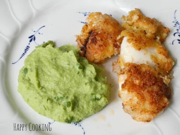 Joues de lotte panées et purée de petits pois