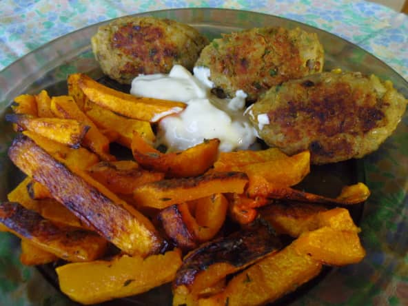 Bouchées vegan lentilles-riz à la sauce au radis noir, sans oeuf, sans lactose