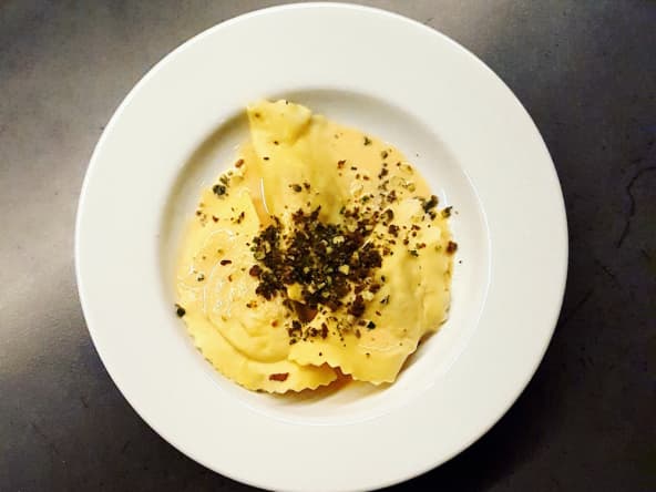 Ravioles de saint-jacques au bacon sauce au Lillet