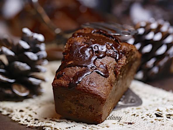 Banana bread aux épices et au chocolat