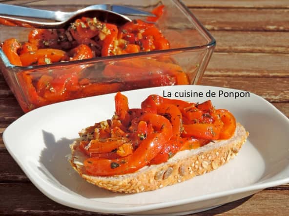 Poivron mariné à l'huile d'olive, ail et origan