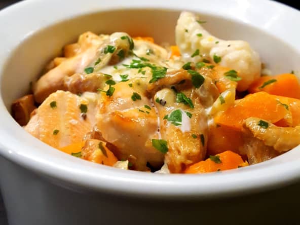 Cocotte de saumon et filet de lotte aux girolles et patates douces