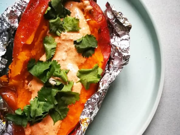 Patate douce rôtie, sauce crémeuse prafumée au paprika fumé et chipotle