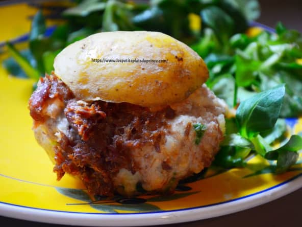 Pomme de terre farcie gersoise au confit de canard : rapide et gourmand