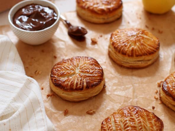 Galettes des rois individuelles aux pommes et à la confiture de lait
