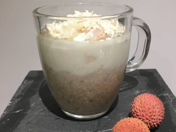 Overnight oatmeal litchis coco