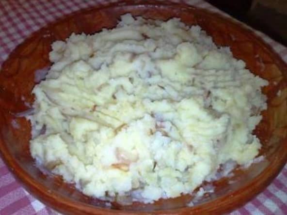 Purée facile aux oignons grillés