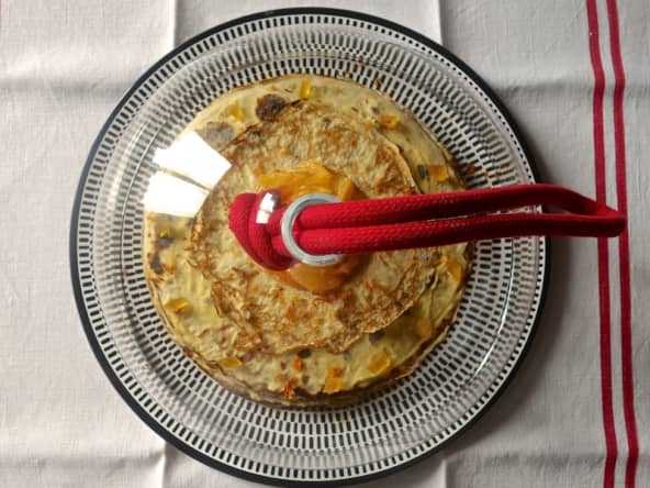 Gâteau de crêpes à l'orange curd