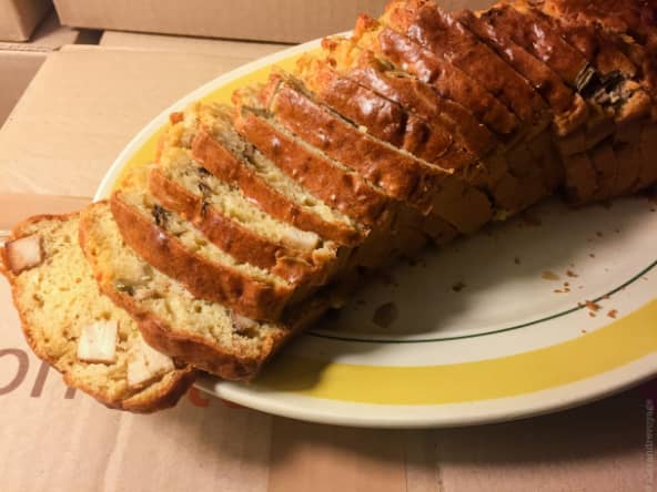 Cake salé tofu jambon et olives vertes