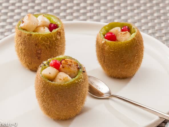 Kiwi aux pétoncles et aux groseilles