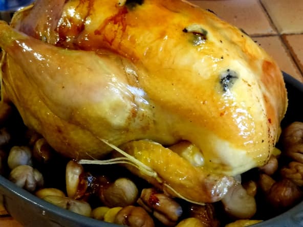 Poularde truffée et farcie - Une volaille idéale pour noël