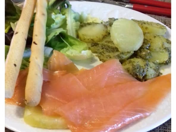 Pommes de terre au Pesto et Saumon fumé