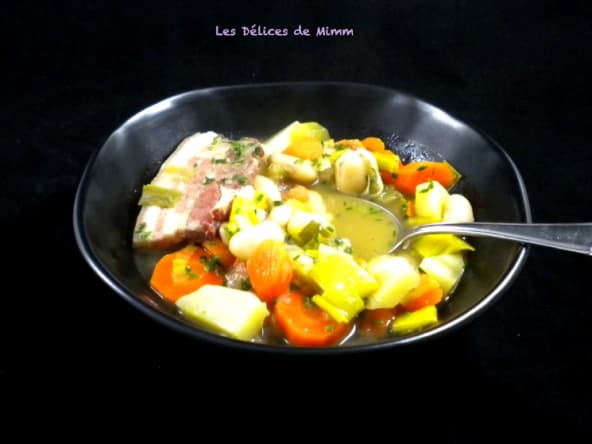 Soupe paysanne au lard fumé