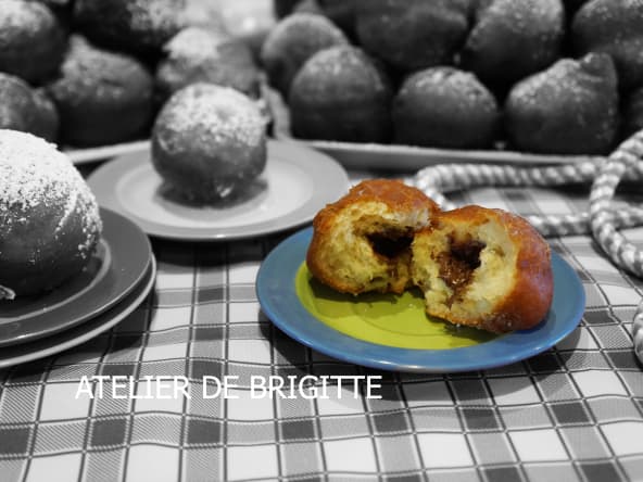 Beignets fourrés au ninitella pour Mardi gras