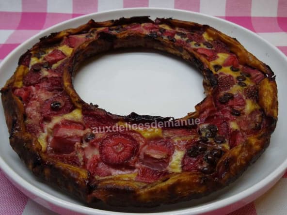 Flan aux fraises et pépites de chocolat