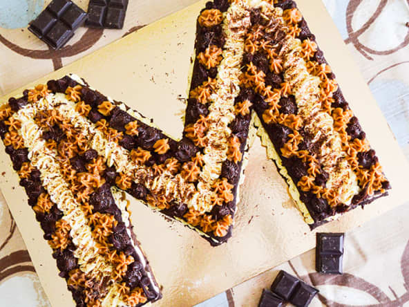 Letter cake chocolat, vanille, caramel