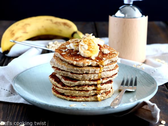Pancakes express banane et flocons d'avoine (sans gluten, sans lactose)