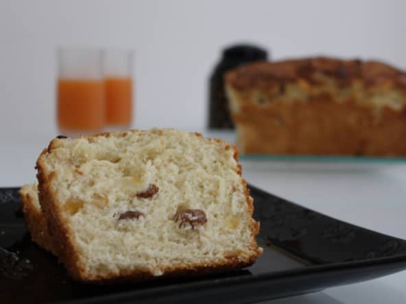 Brioche cramique aux raisins secs et orange confite