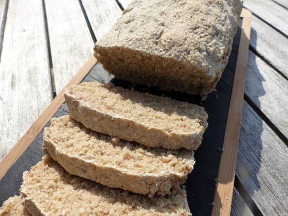 Pain aux flocons d'avoine et au sirop d'agave (IG bas)