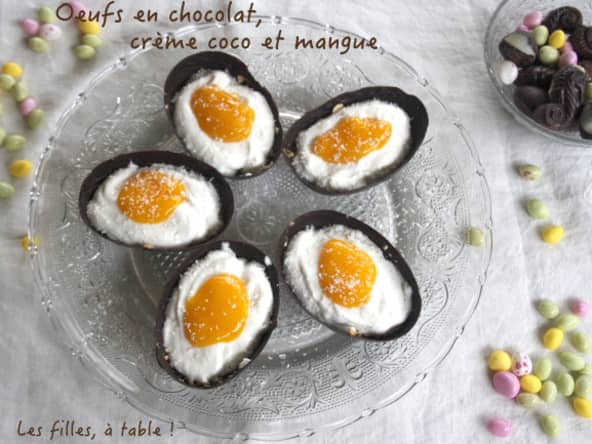 Oeufs en chocolat, crème coco et mangue pour Pâques