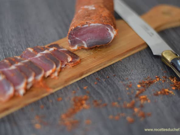 Lomo maison ou filet mignon de porc séché au sel et aux épices