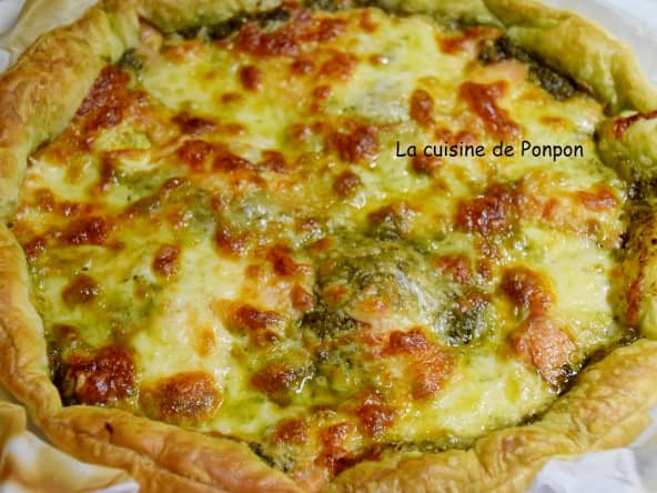 Tarte au pesto, saumon fumé et mozzarella 