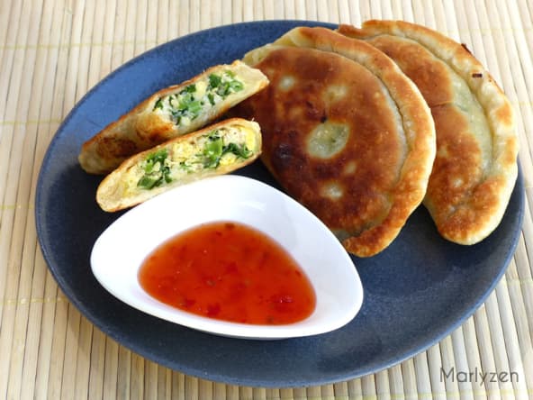 Chaussons au poulet, crevette et ciboule chinoise
