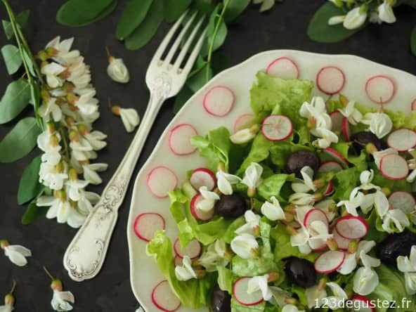Salade à la fleur d'acacia