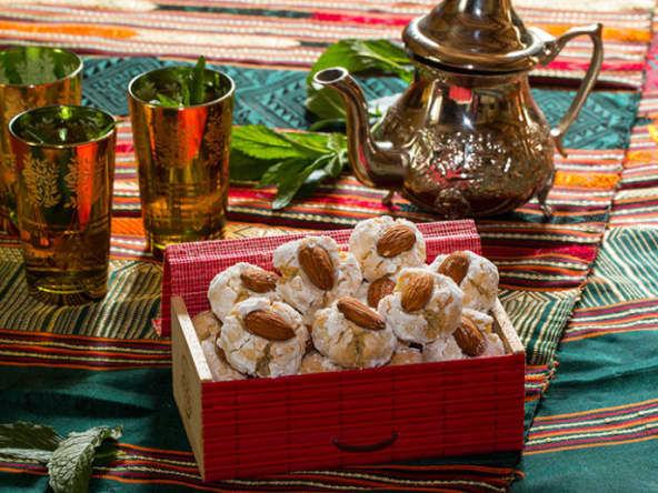 Ghoriba aux amandes et à la noix de coco