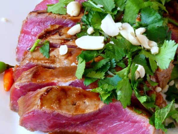 Tigre qui pleure ou filet de boeuf mariné à la thaï