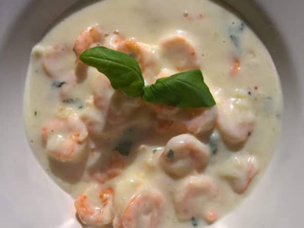 Scampis sauce au limoncello et basilic