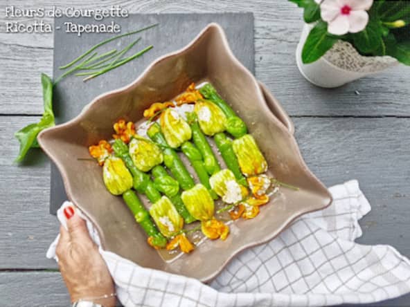 Fleurs de courgettes farcies Ricotta Tapenade Verte