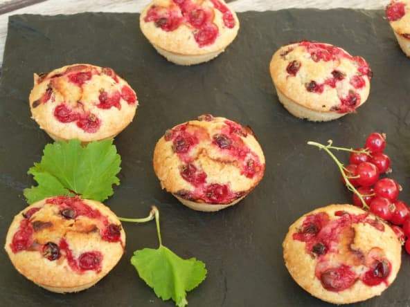 Financiers aux groseilles et huile d’olive sans lactose