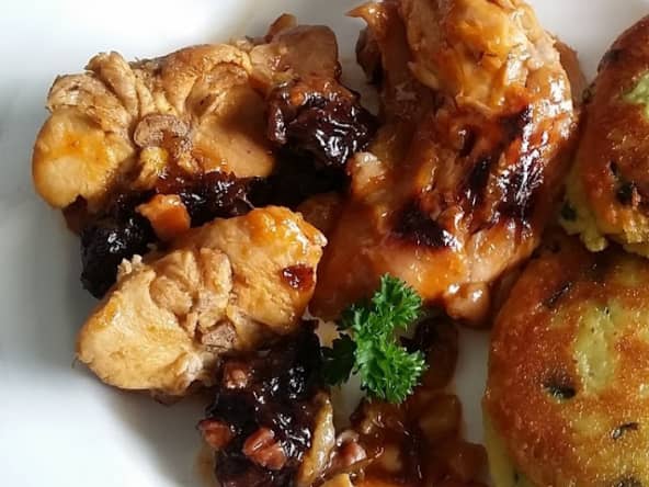 Lapin aux pruneaux et à la bière