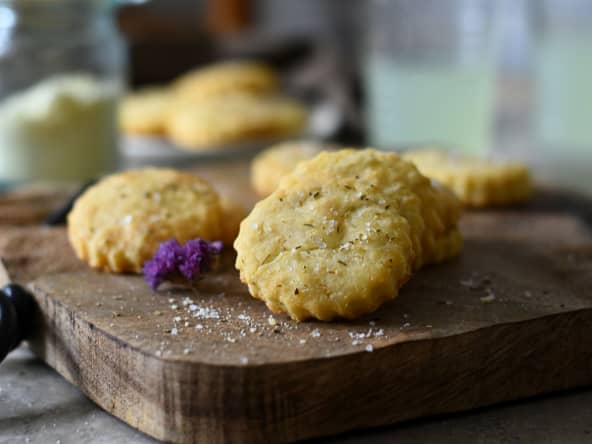 Biscuits apéritif au parmesan