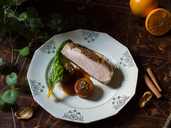 Poitrine de pintade d’al Wusla aux dattes pour 2 personnes