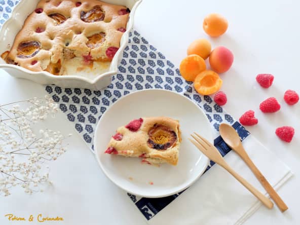Gâteau abricots-framboises