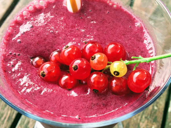 Smoothie de fruits rouges et bananes express