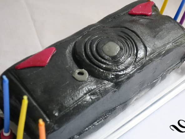 Gâteau d'anniversaire, appareil photo