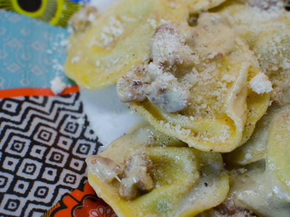 Raviolis, sauce aux noix