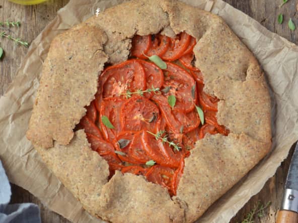 Tarte rustique aux tomates et à l'amande