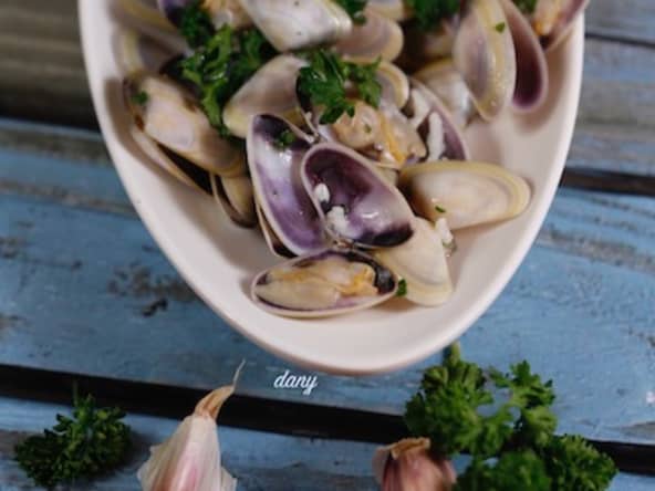 Coquillages tellines de Camargue ail et persil