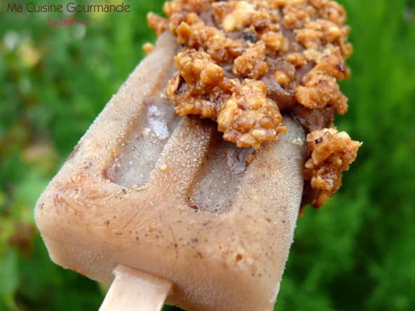 Glace maison au lait de noisette, miel et praliné