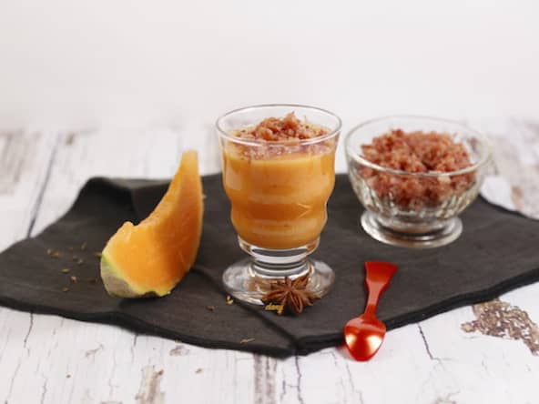 Gaspacho de melon tomate à l'anis et lard croquant