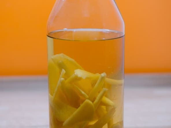 Rhum arrangé aux baies roses et au gingembre