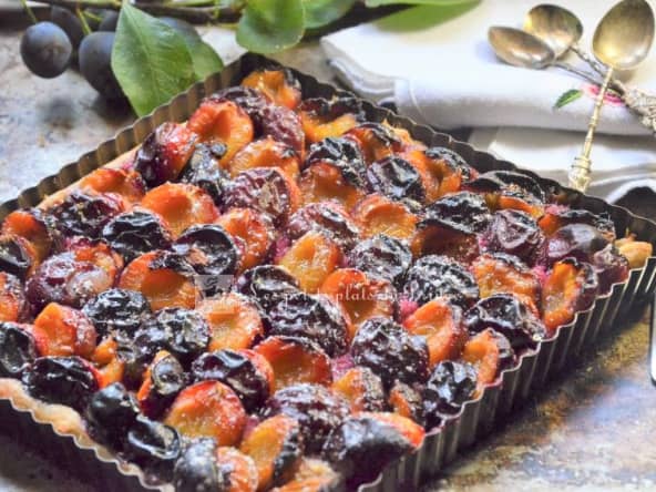 Tarte aux prunes violettes du jardin, façon GrandMaman