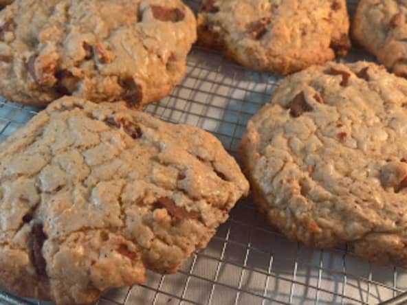 Biscuits à la farine de sarrasin, chocolat et amandes